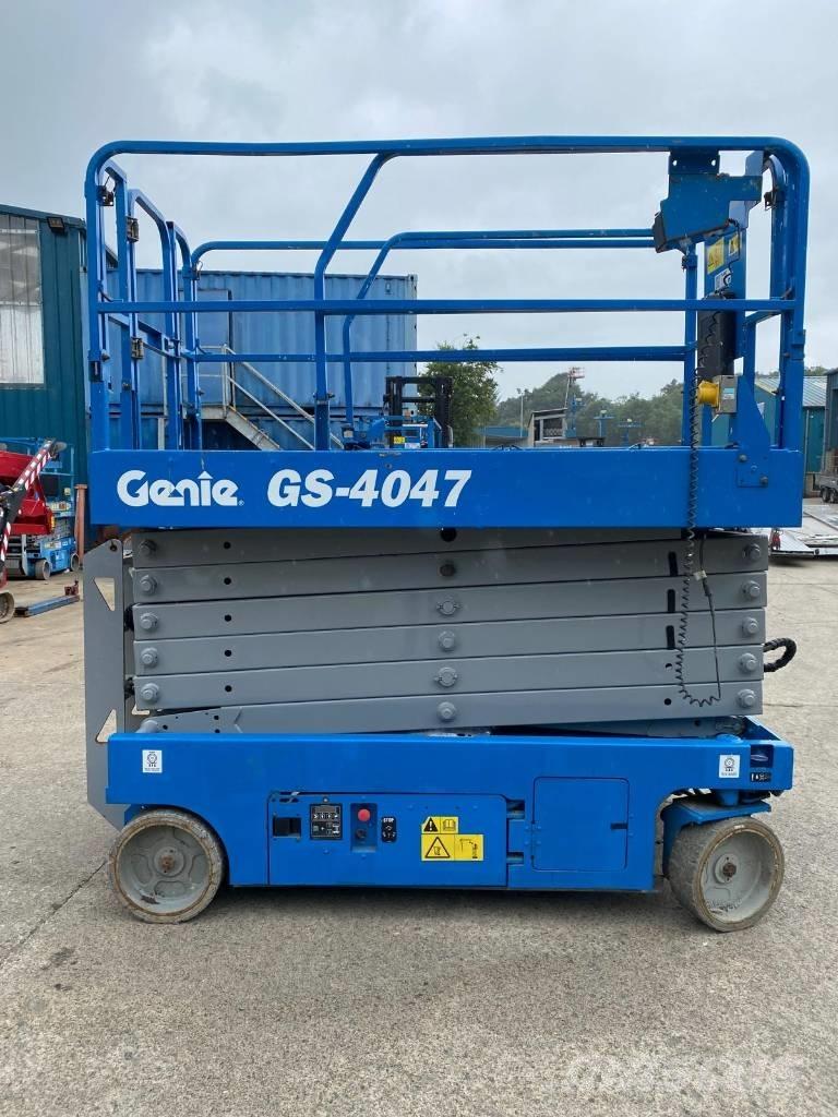 Genie GS 4047 Nožnicové zdvíhacie plošiny