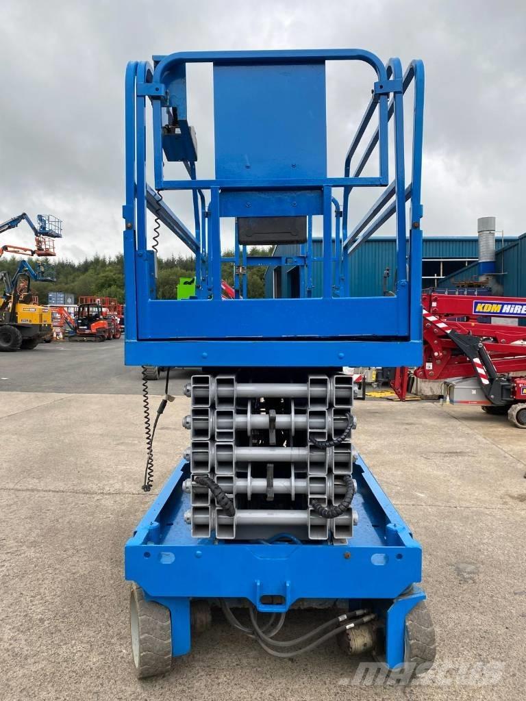 Genie GS 4047 Nožnicové zdvíhacie plošiny