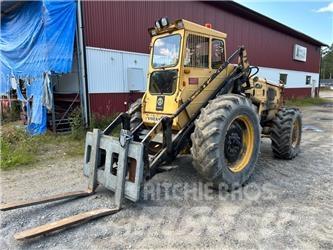 Volvo BM 841 Kolesové nakladače