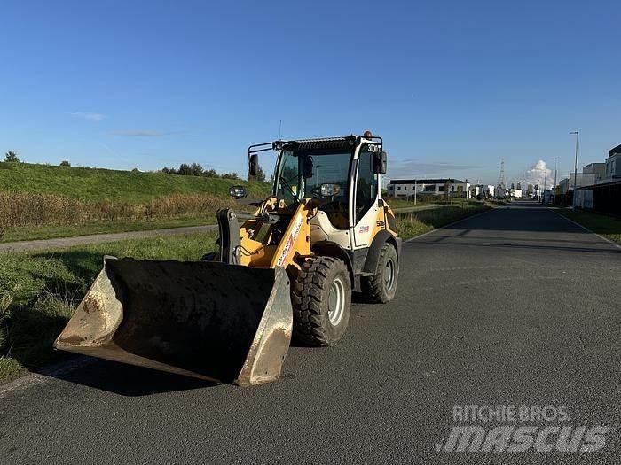 Liebherr L506C Kolesové nakladače