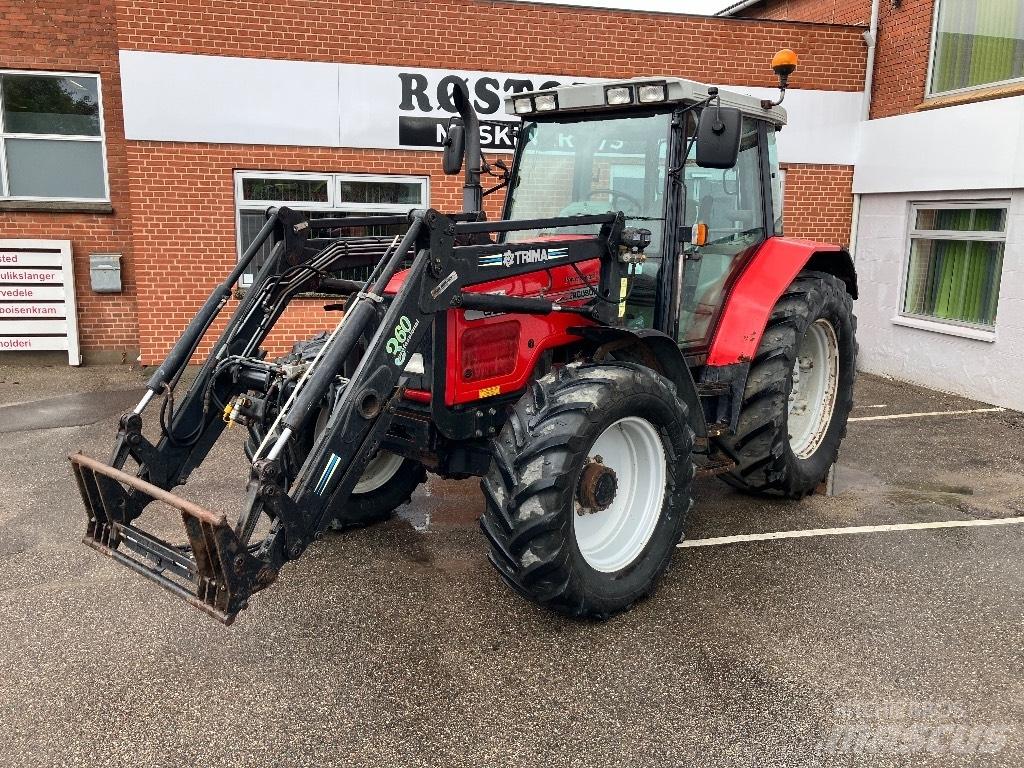 Massey Ferguson 6255 Traktory
