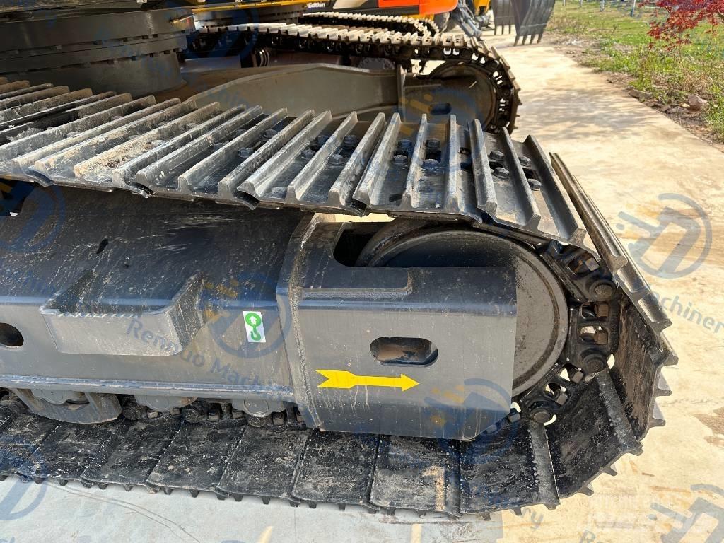 Doosan DX 300LC-9C Pásové rýpadlá