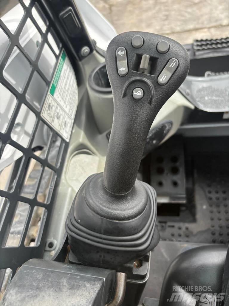 Bobcat T 550 Šmykom riadené nakladače