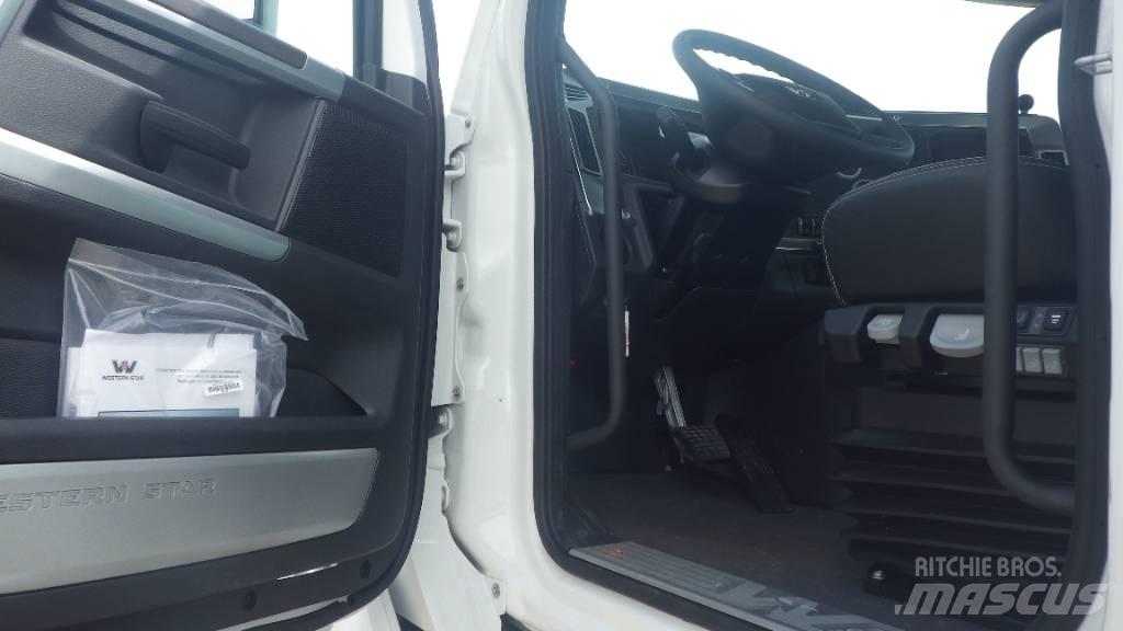 Western Star 49 X Nákladné vozidlá bez nadstavby