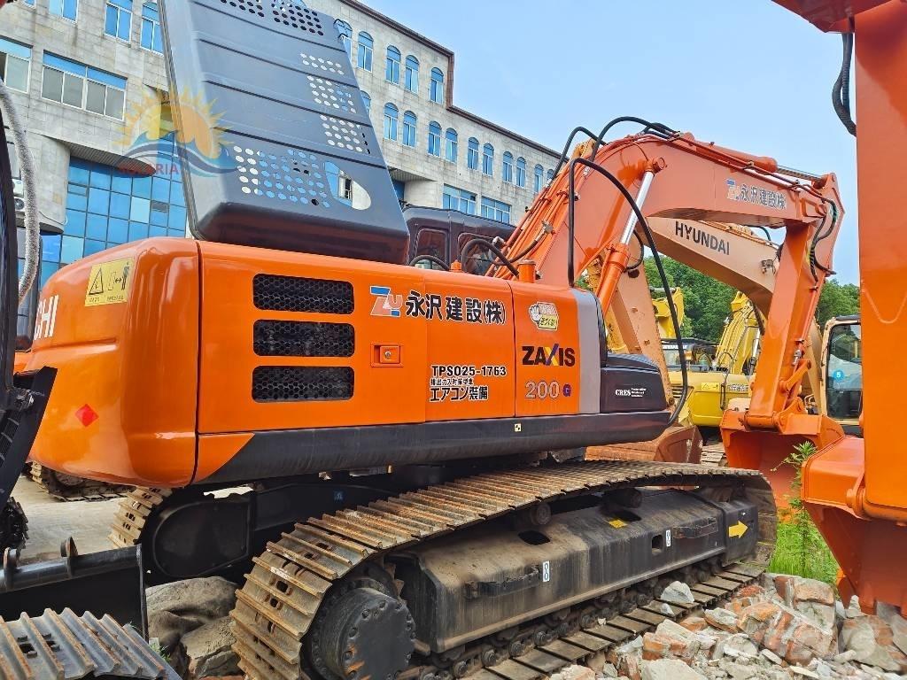 Hitachi ZX 200 Pásové rýpadlá