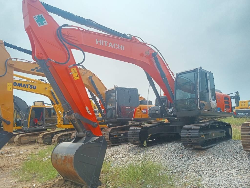 Hitachi ZX 240 Pásové rýpadlá