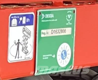 SkyJack SJ 6832 RTE Nožnicové zdvíhacie plošiny