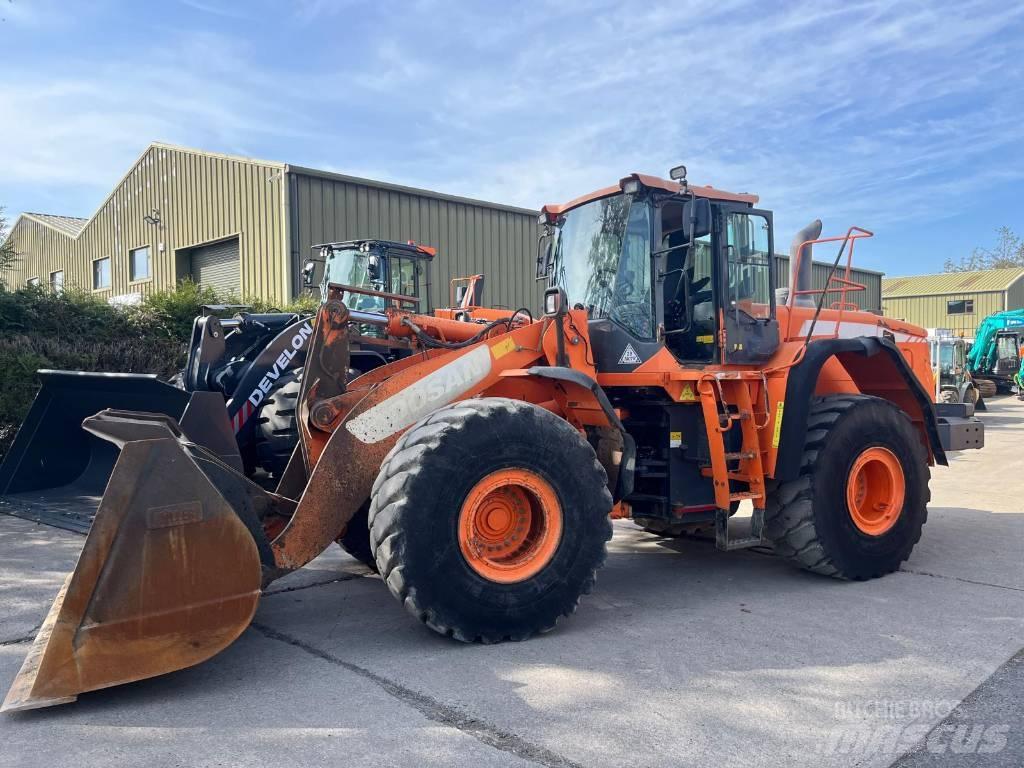 Doosan DL 420-3 Kolesové nakladače