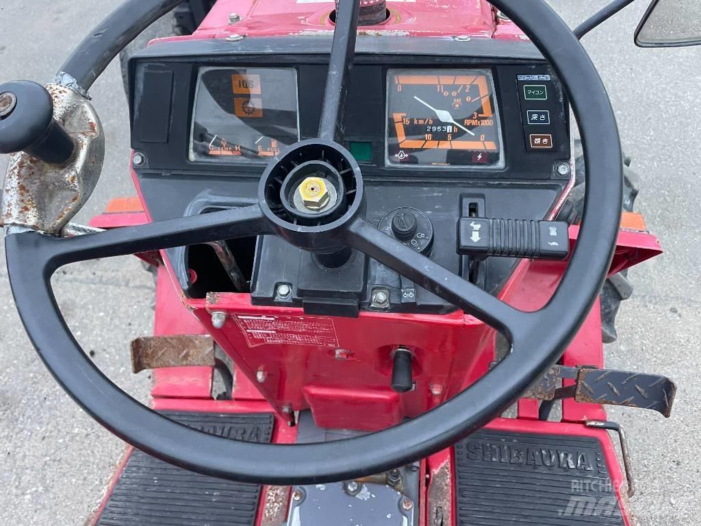 Shibaura P21F Traktory