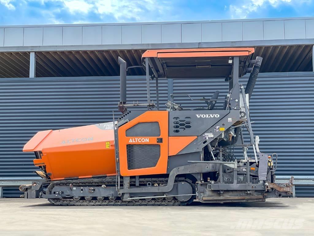 Volvo P7820C Finišéry