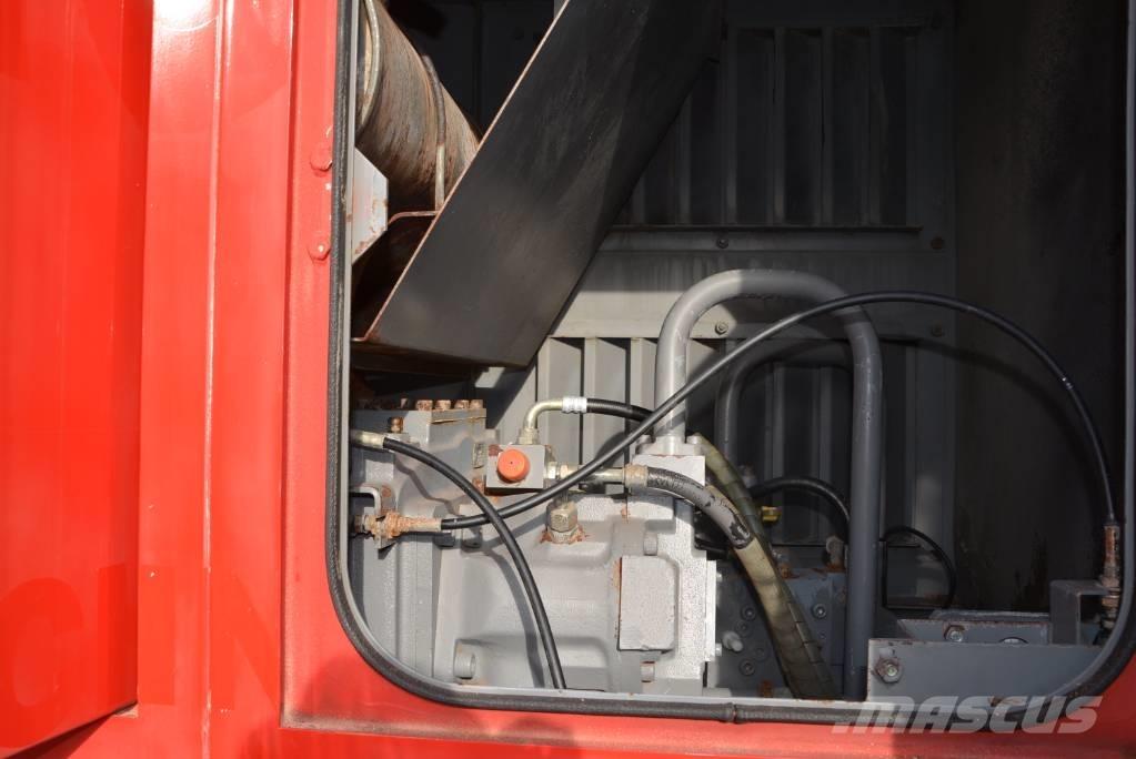 Hitachi CX 500 Pásové žeriavy