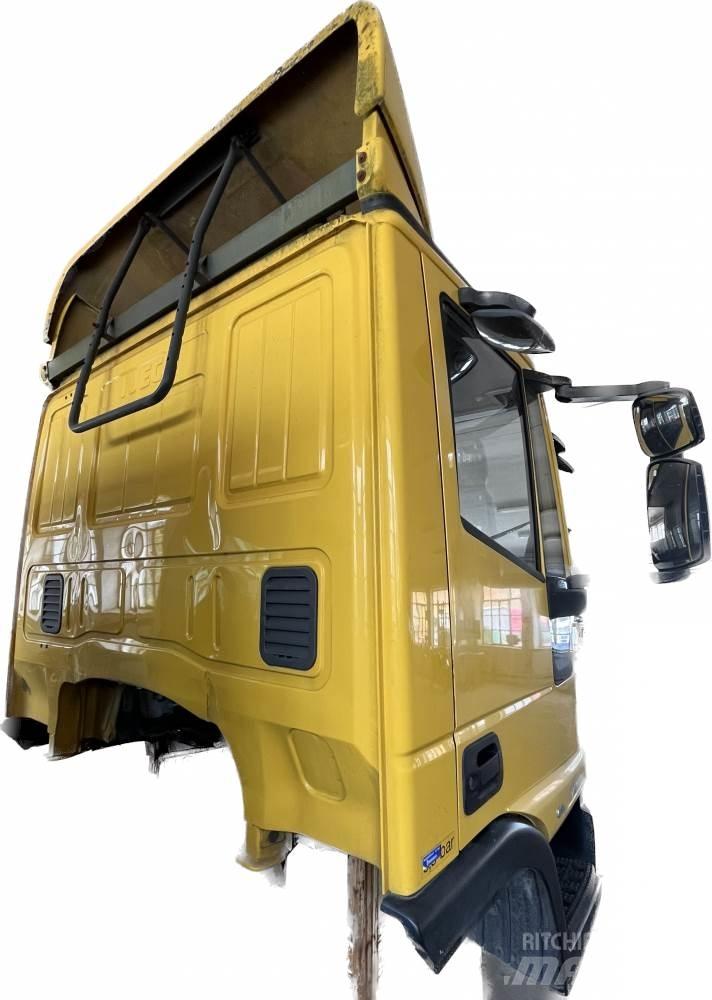 Iveco EUROCARGO KABINA Kabíny a interiér