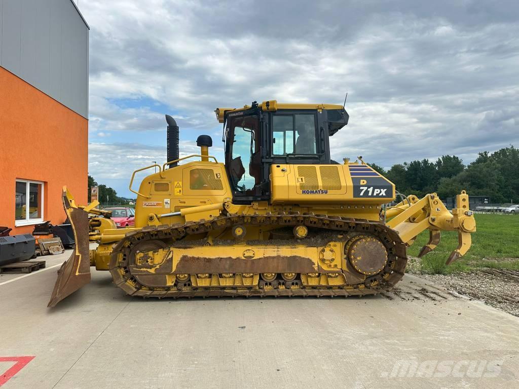 Komatsu D 71PX-24 E0 Pásové dozéry