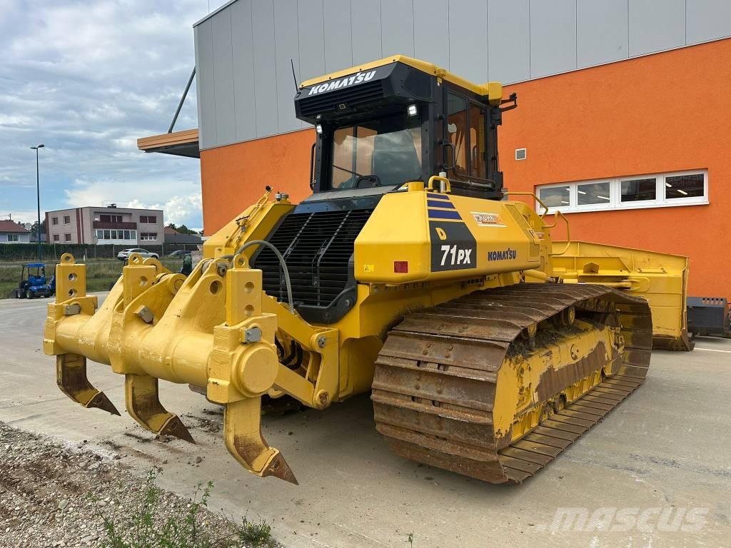 Komatsu D 71PX-24 E0 Pásové dozéry