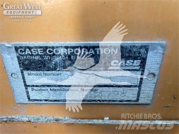 CASE 95XT Šmykom riadené nakladače