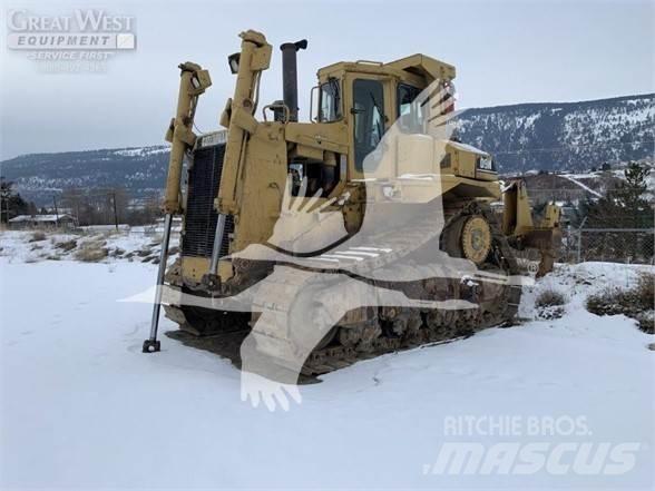 CAT D9N Pásové dozéry