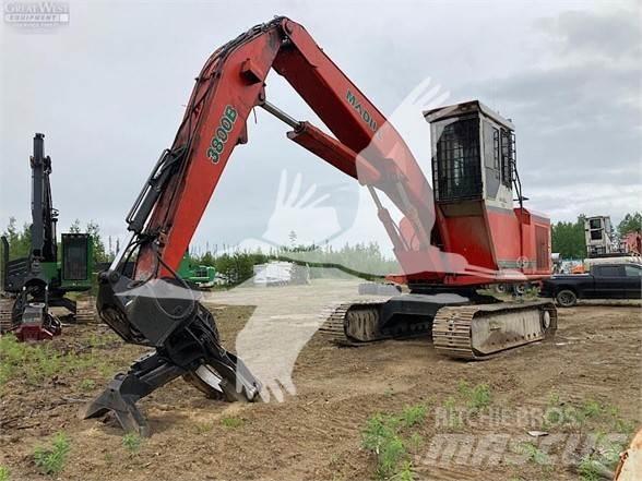Madill 3800B Lesné nakladače