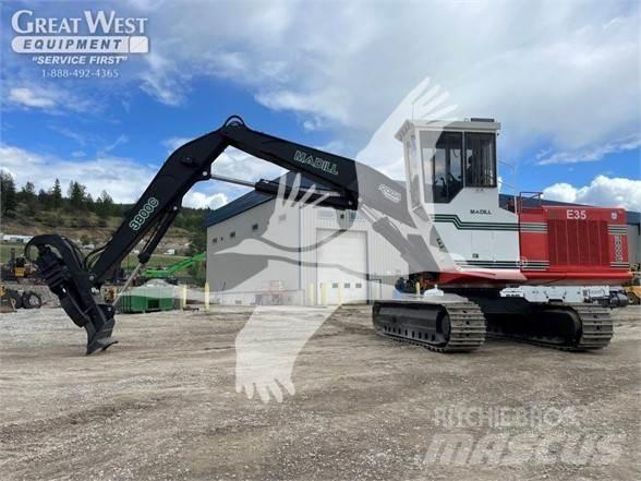 Madill 3800C Lesné nakladače