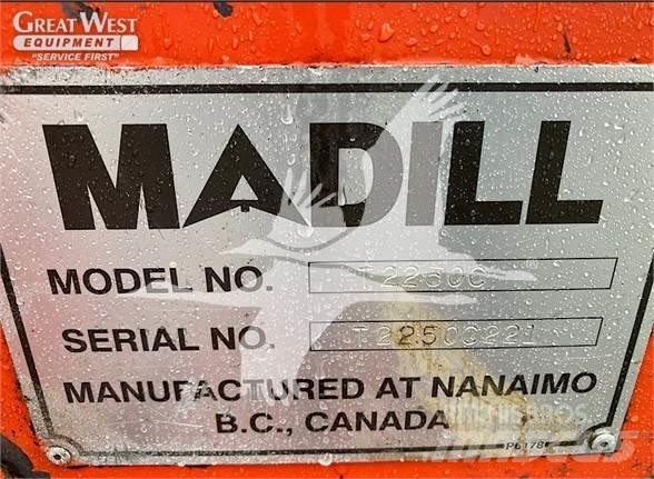 Madill T2250C Stínacie harvestory
