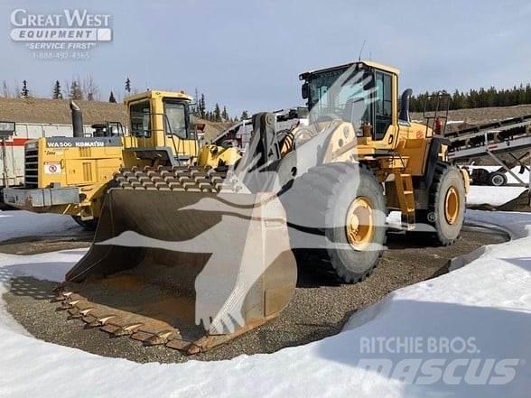 Volvo L220G Kolesové nakladače
