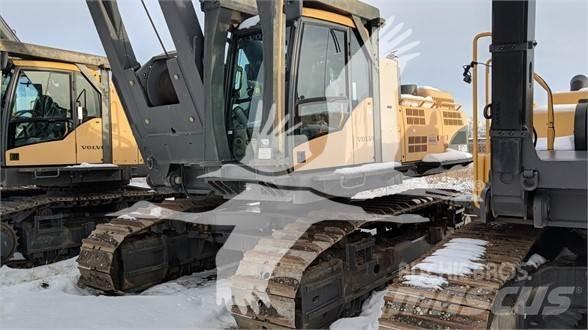 Volvo PL4608 Ukladače potrubia