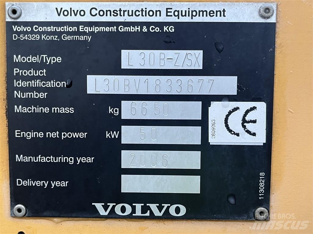Volvo L 30 B Kolesové nakladače