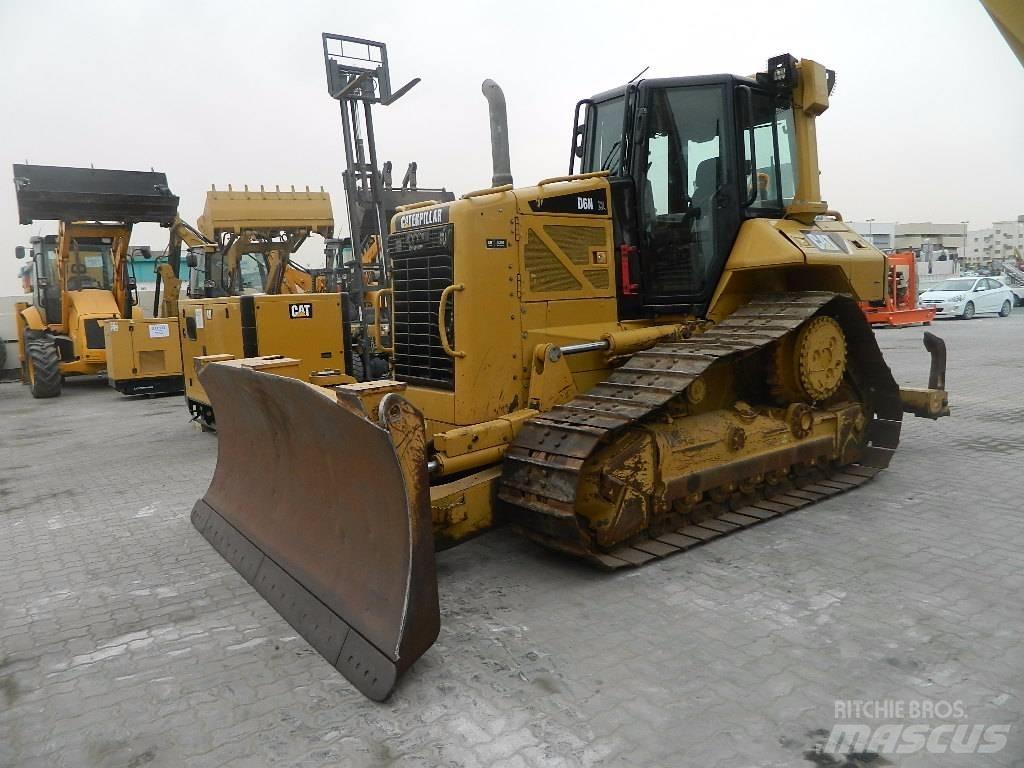 CAT D 6 N XL Pásové dozéry