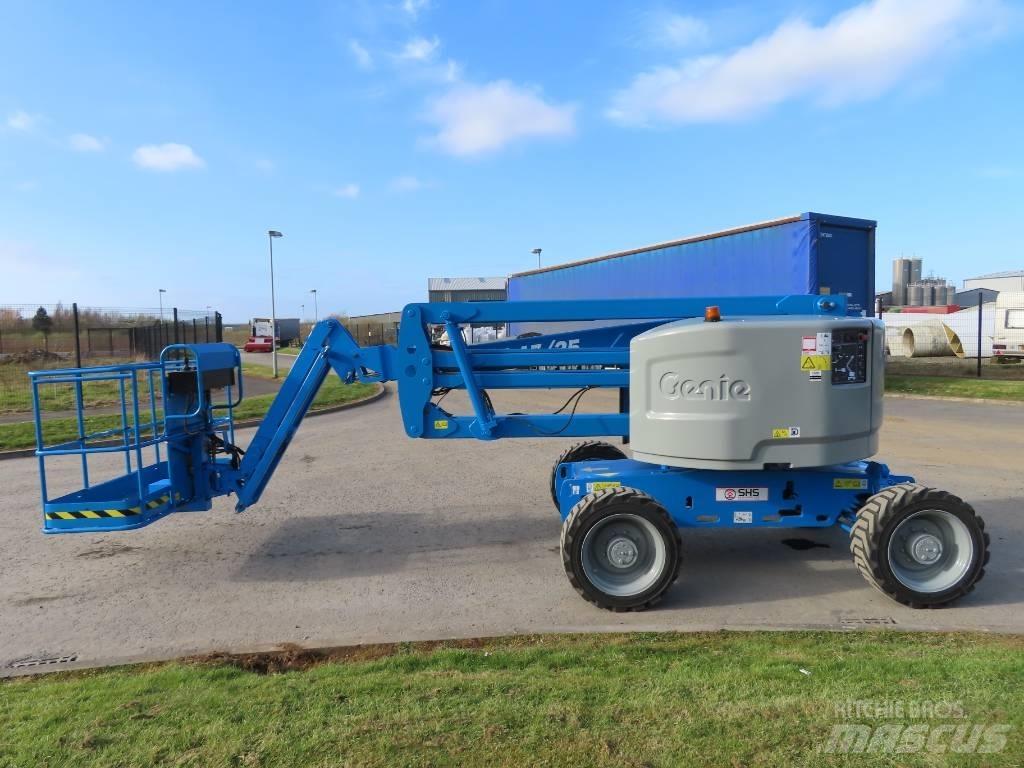 Genie Z 45/25 Kĺbové plošiny