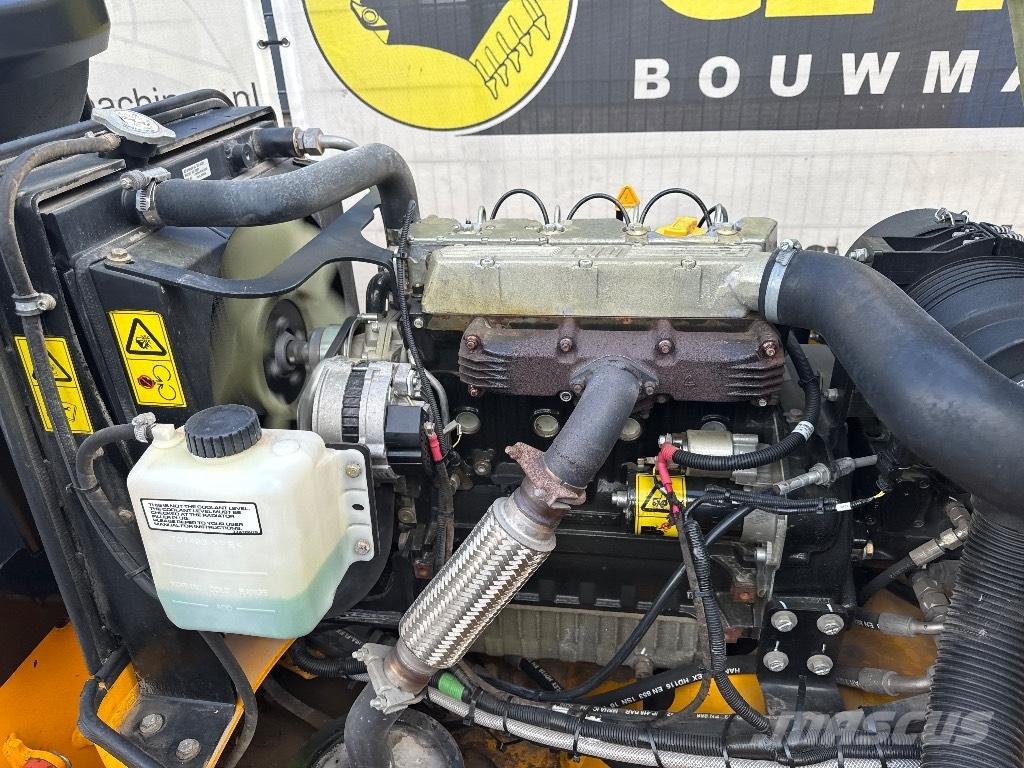 JCB VMT 430-130 Tandemové valce