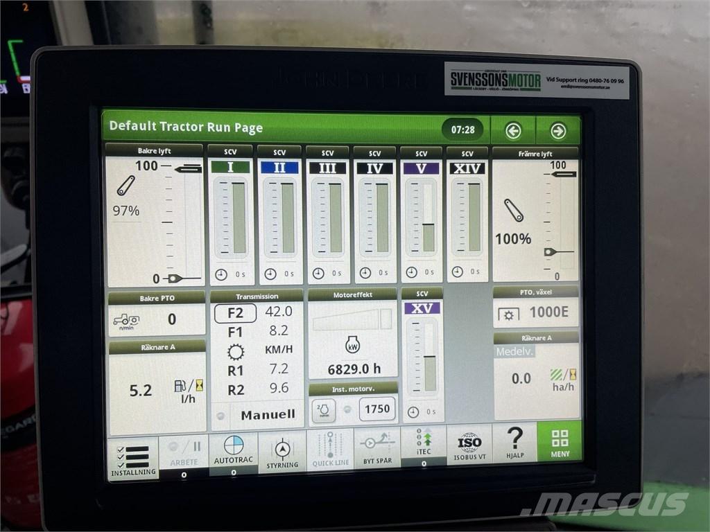 John Deere 7230R Traktory