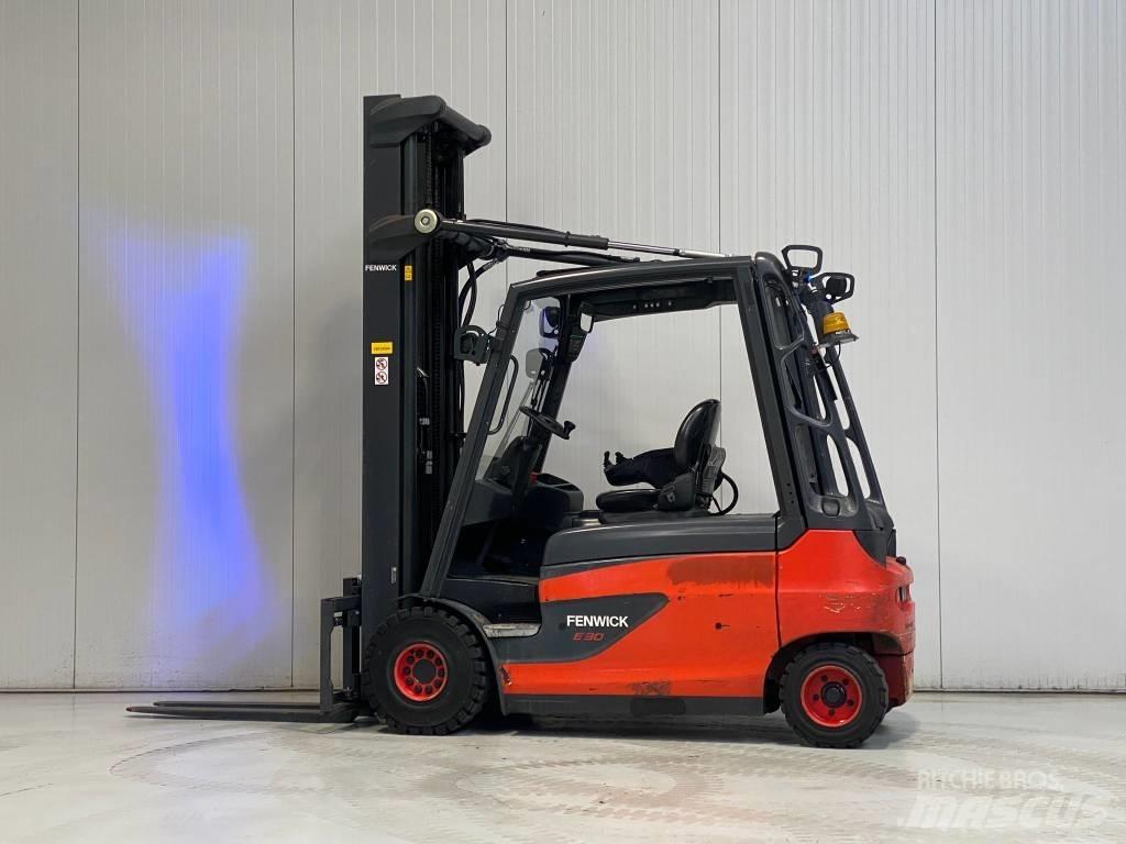 Linde E30L-01 Akumulátorové vozíky