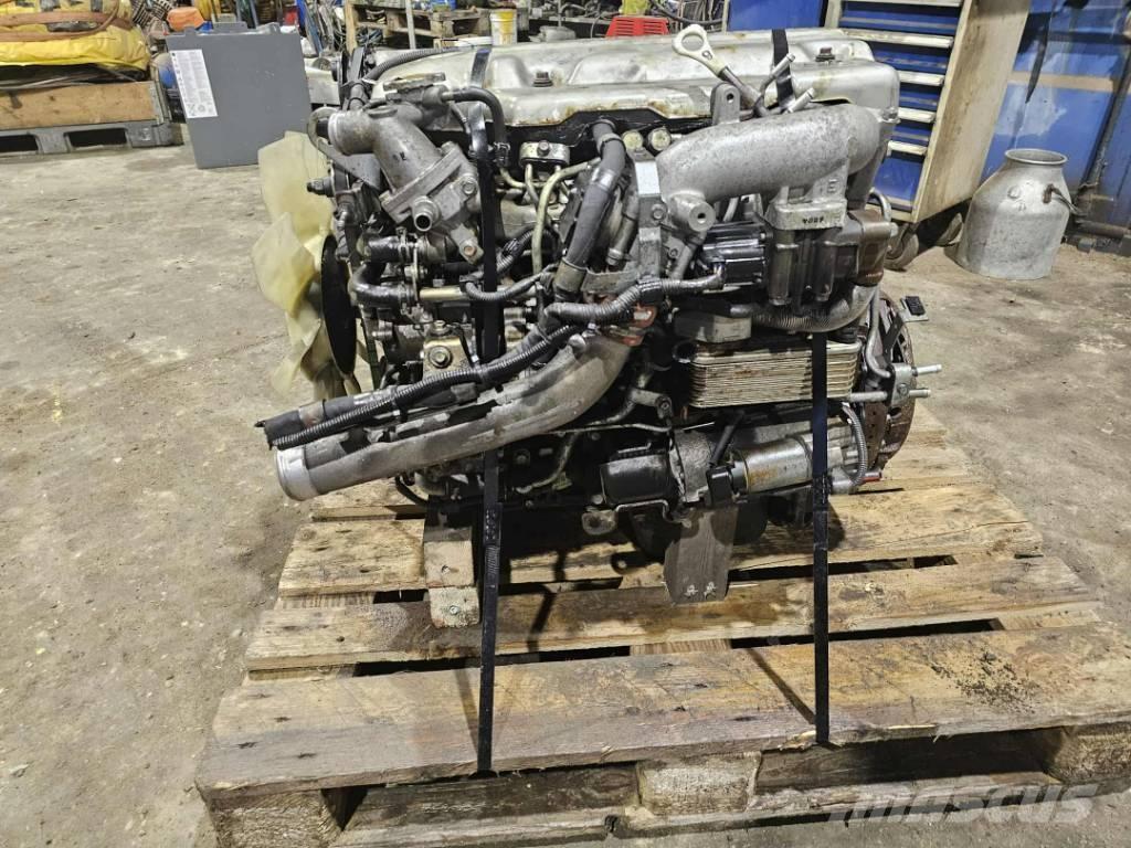 Mitsubishi 4M42-3AT2 Motory