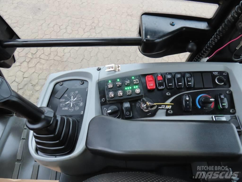 CAT 908M Kolesové nakladače