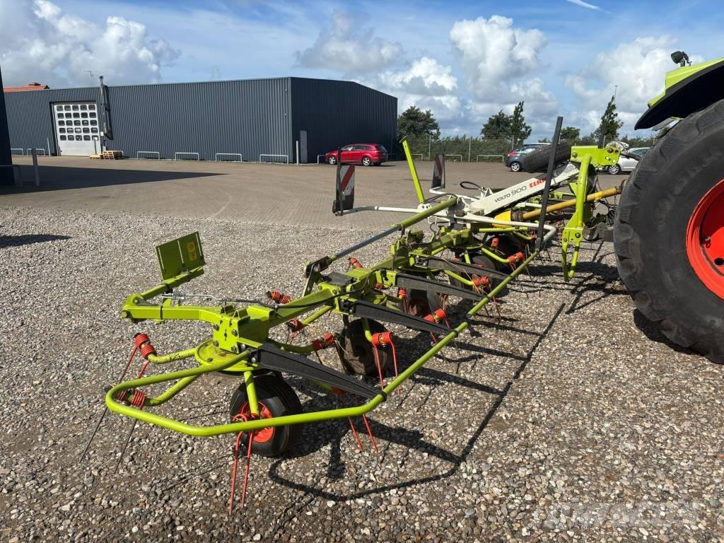 CLAAS Volto 900 Obracače a zhrabovače sena