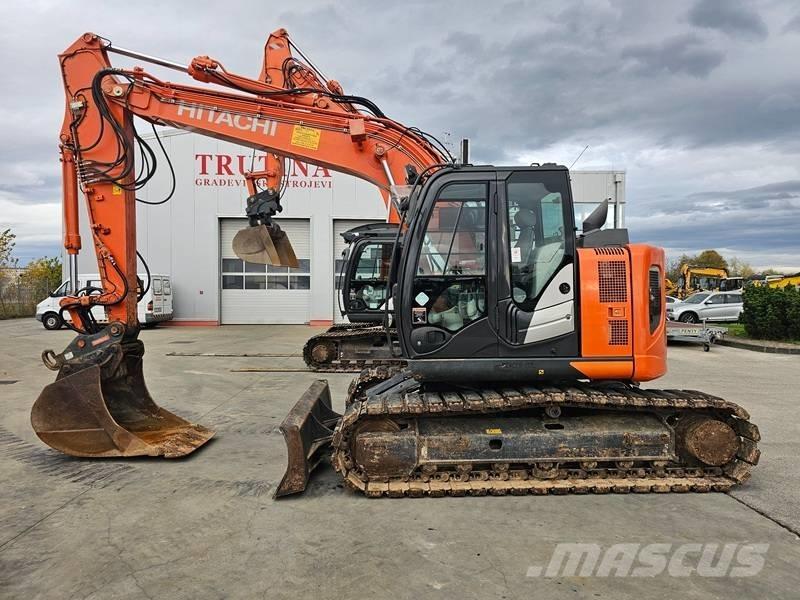 Hitachi ZX 135 US-6 Pásové rýpadlá