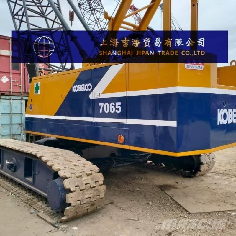 Kobelco 7065 Pásové žeriavy