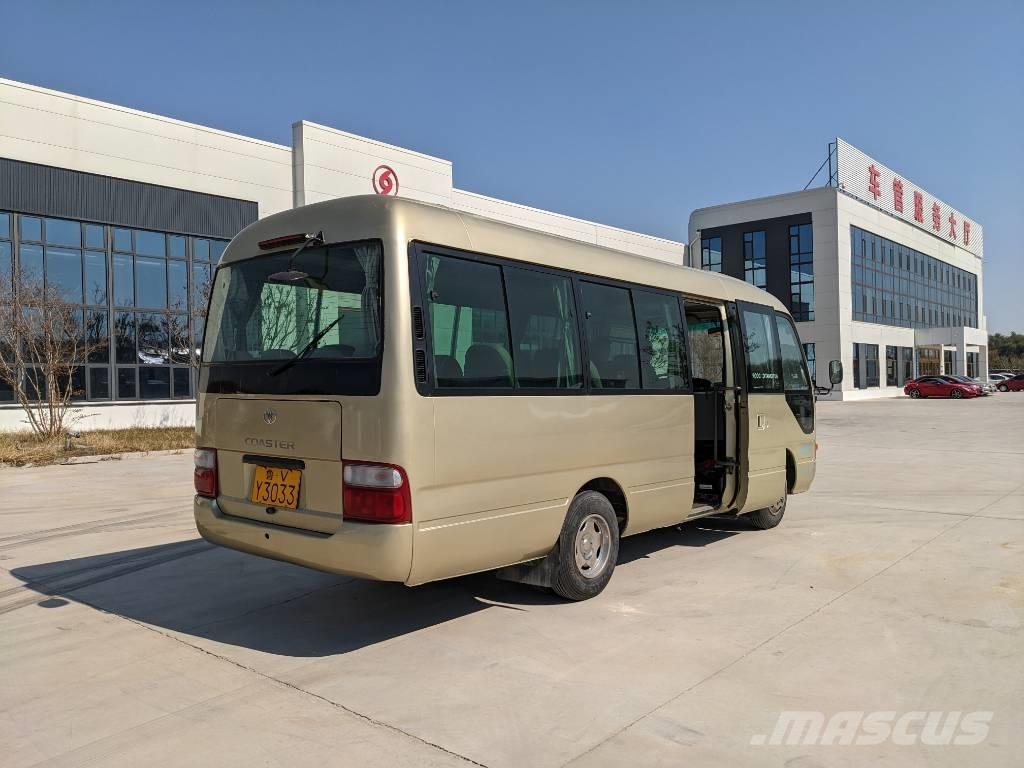 Toyota Coaster Bus Minibusy