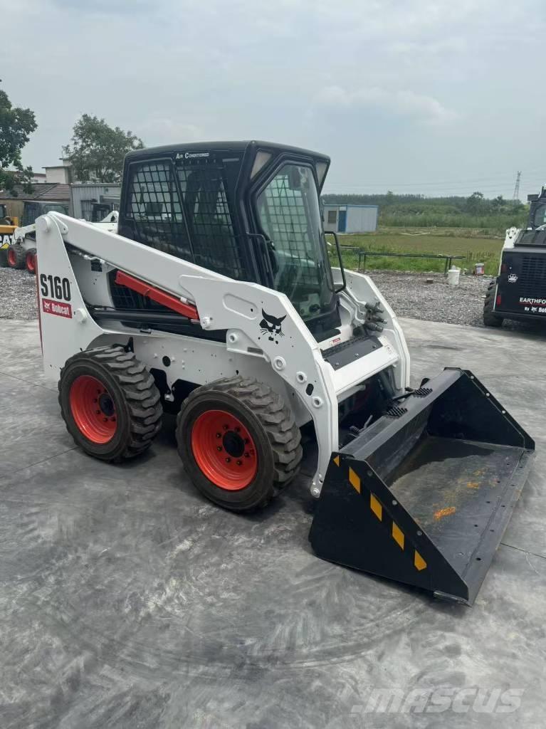 Bobcat S 160 Pásové rýpadlá