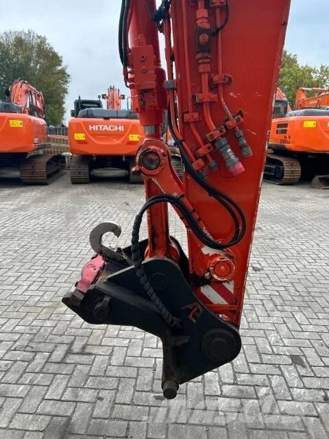 Hitachi ZX 170 W-3 Kolesové rýpadlá