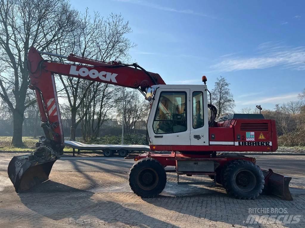 Liebherr 902 Kolesové rýpadlá