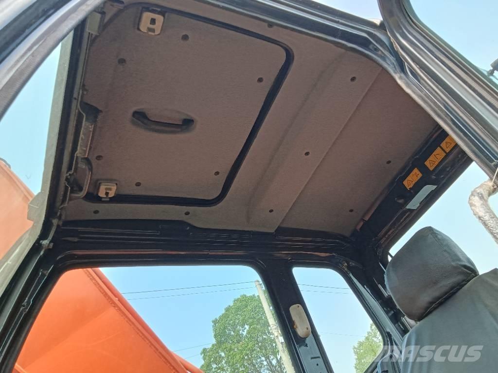 Hitachi ZX 160 Pásové rýpadlá