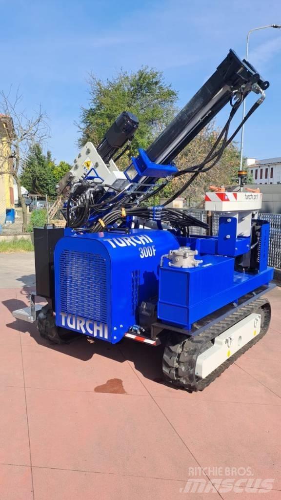  Turchi 300 F Pilierovej žeriav