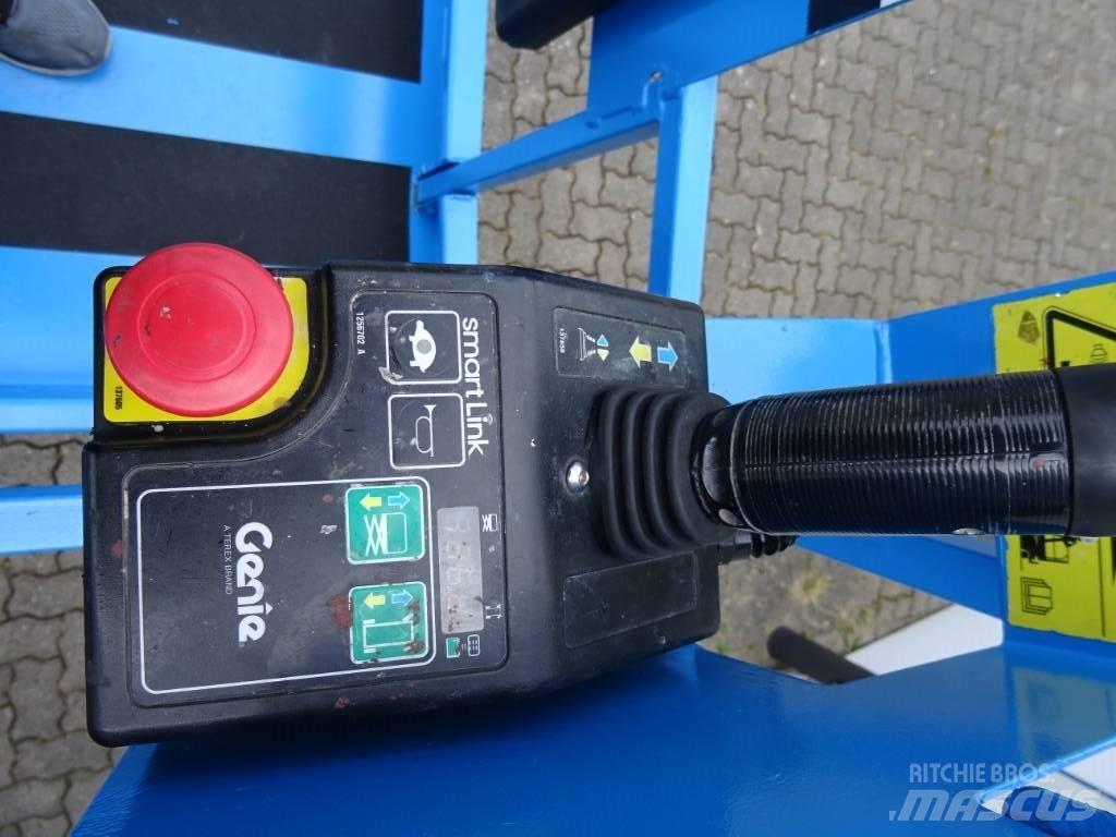 Genie GS 3246 Nožnicové zdvíhacie plošiny