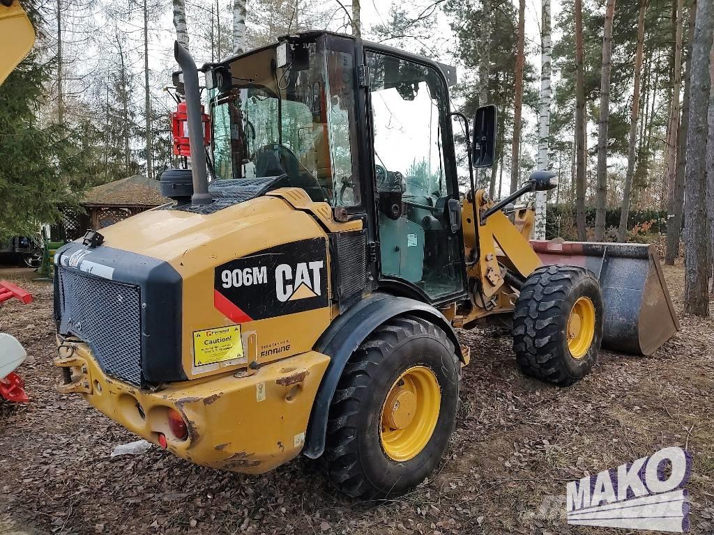 CAT 906 M Kolesové nakladače