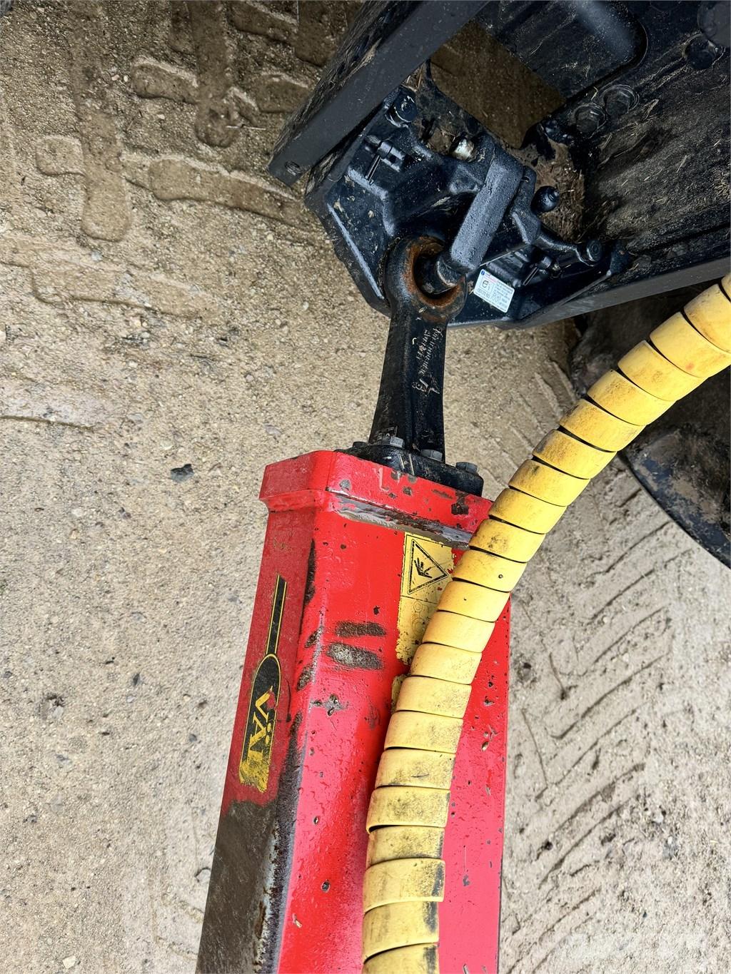 Väderstad Cultus 620 Kultivátory