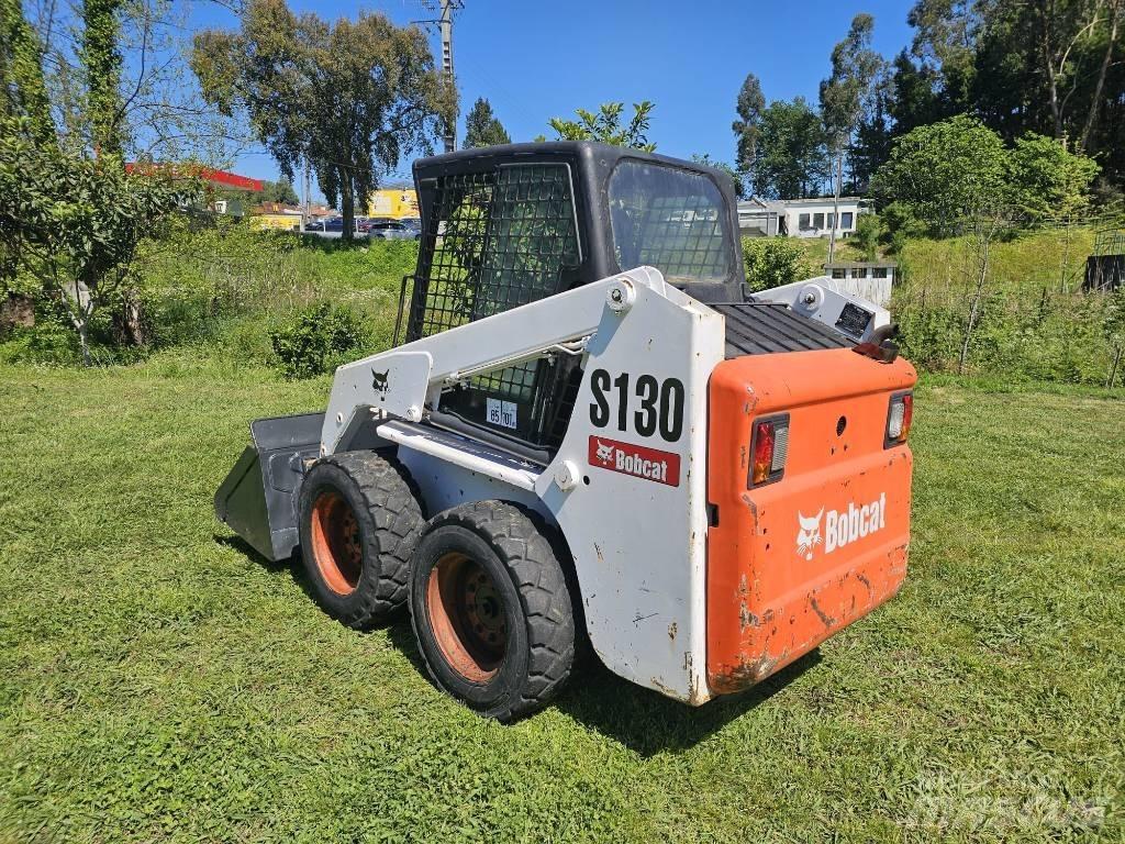 Bobcat S 130 Mininakladače