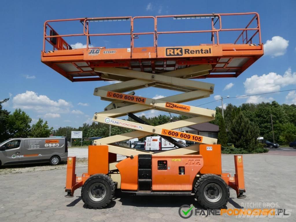 JLG 4394 RT Nožnicové zdvíhacie plošiny