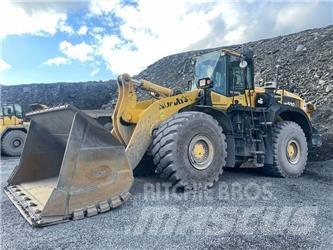 Komatsu WA500 Kolesové nakladače