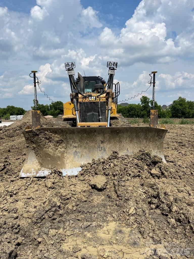 CAT D 6 T XW VP Pásové dozéry