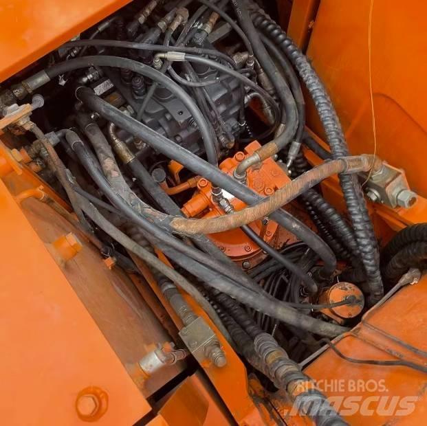 Doosan DH150W-7 Kolesové rýpadlá